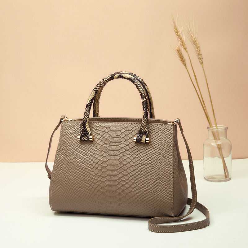 Leather Ladies Hand Bag Bag